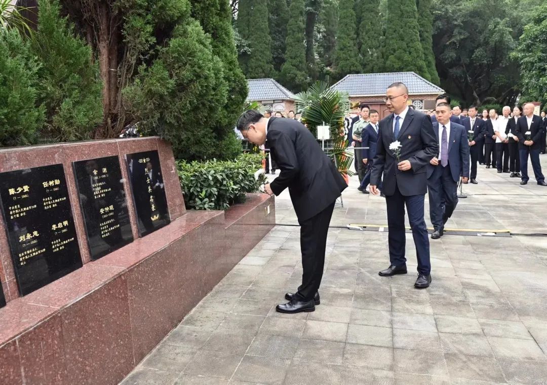 微信图片_20231009095100.jpg 微信图片_20231009095100.jpg